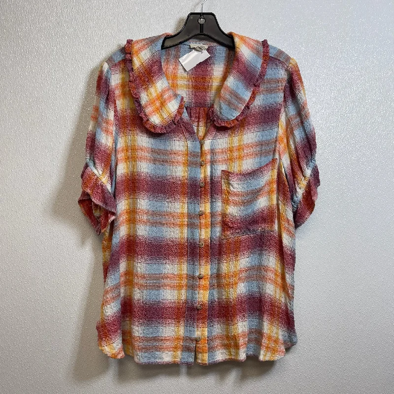 Top Short Sleeve By Pilcro In Plaid, Size: 1x