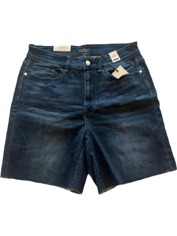 Women's Cut Off Shorts In Dark Wash