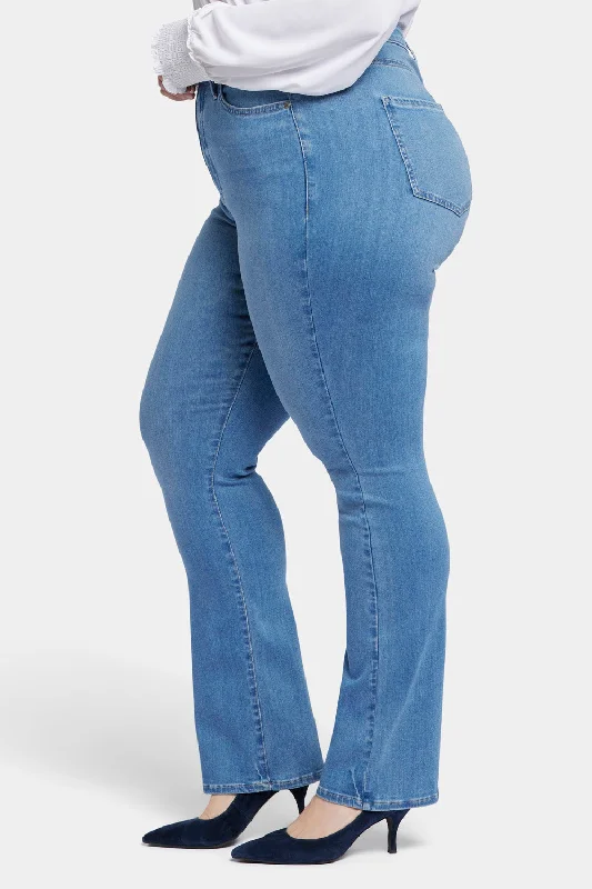 Billie Mini Bootcut Jeans In Plus Size - Nottinghill